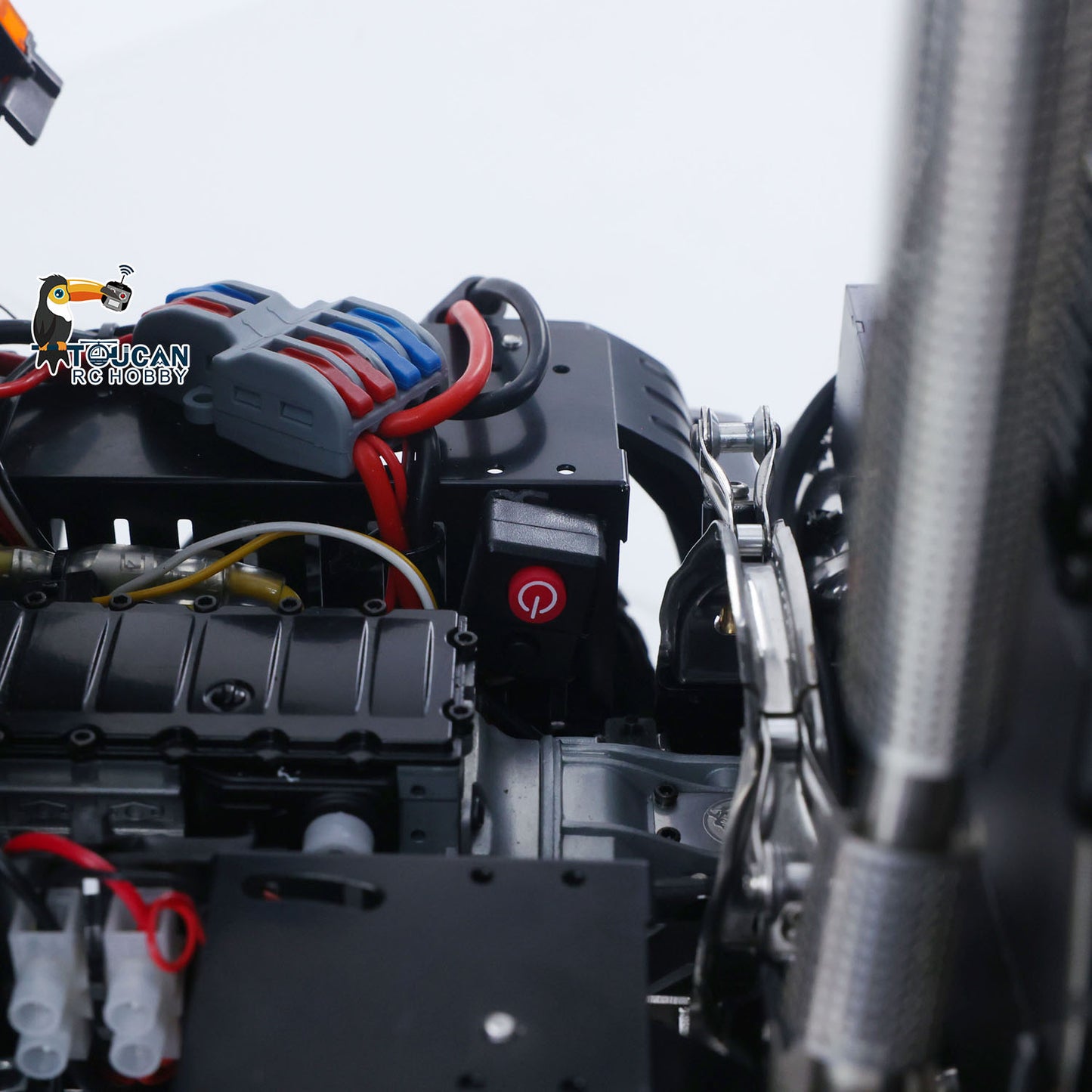 Factory finished agricultural RC tractor package excluding rechargeable battery and charger
