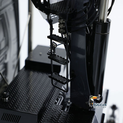 Complete RC log transport kit with heavy tractor hydraulic crane and triaxial timber trailer
