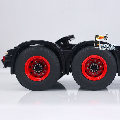 overall view of heavy duty tractor model

