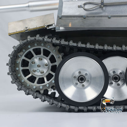 2.4Ghz anti-interference remote control tank model

