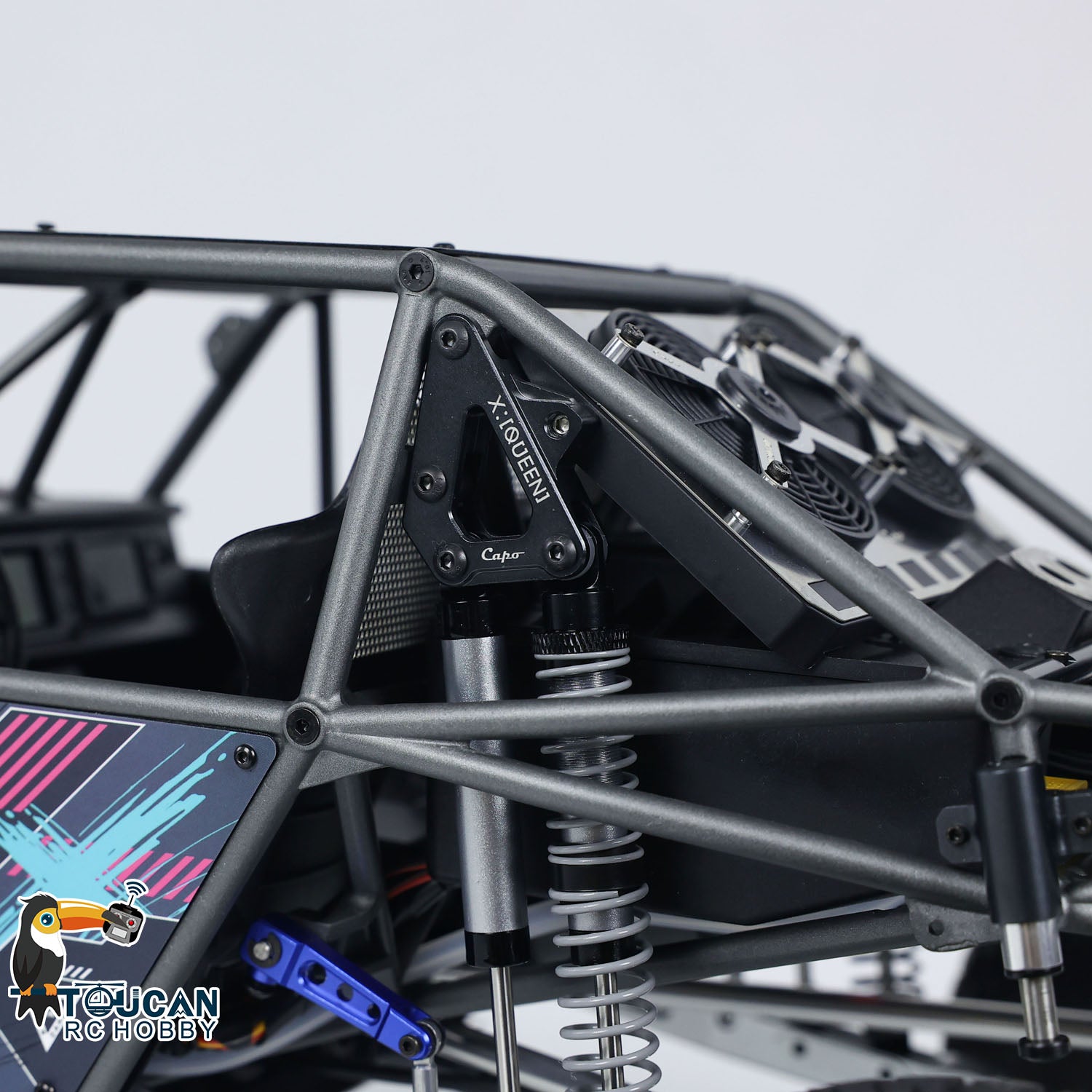 Four wheel drive rc offroad model with excellent climbing and sprint performance
