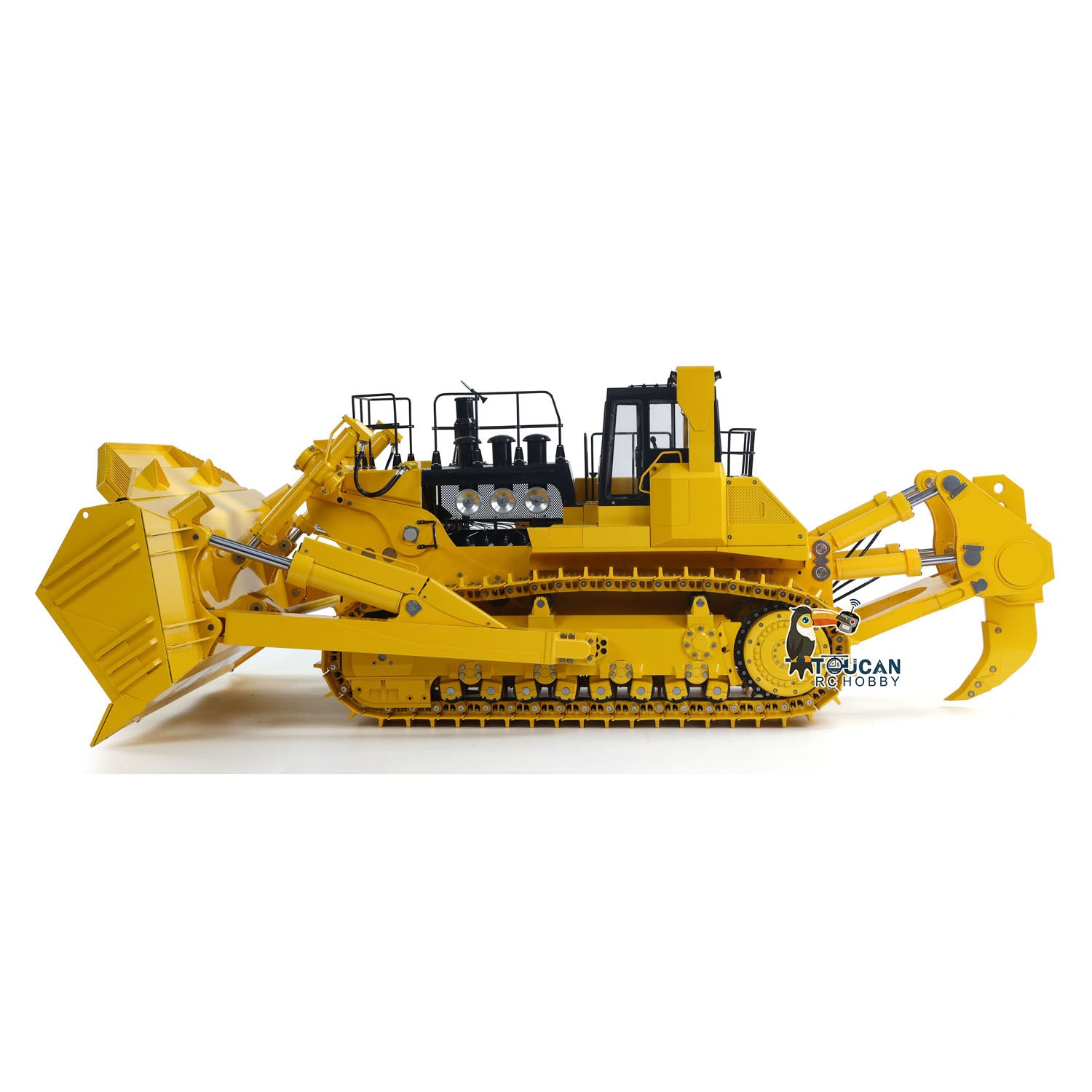 metal rc dozer equipped with motor esc servo light and sound set
