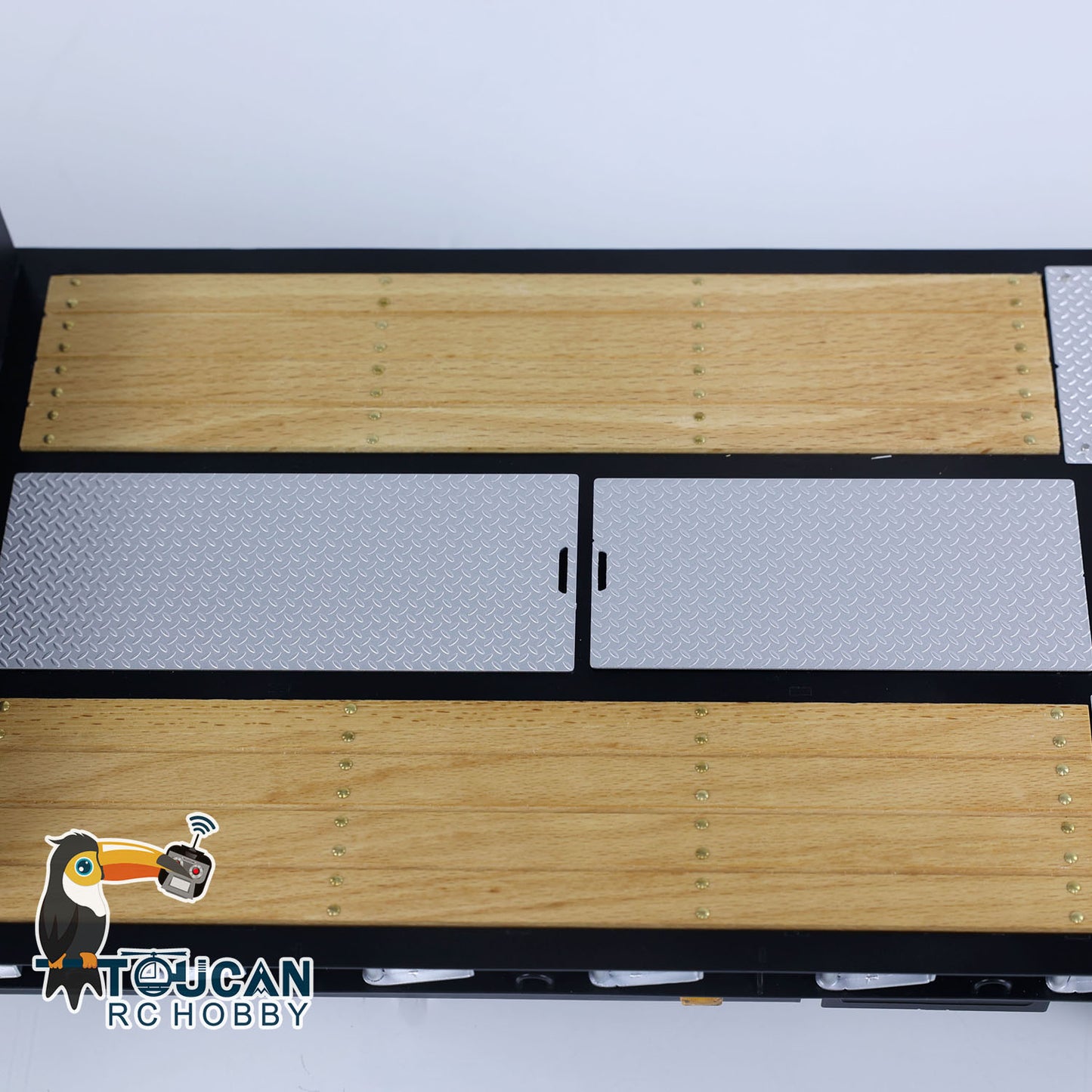 RC tow flatbed vehicle with electric lifting legs and hydraulic oil pump
