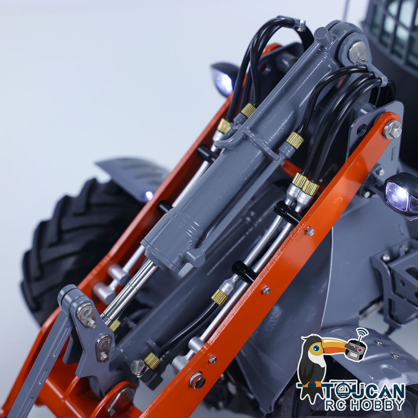 Hydraulic cylinder and arm detail of AOUE MCL8 wheel loader, showing realistic mechanical structure and pipe lines
