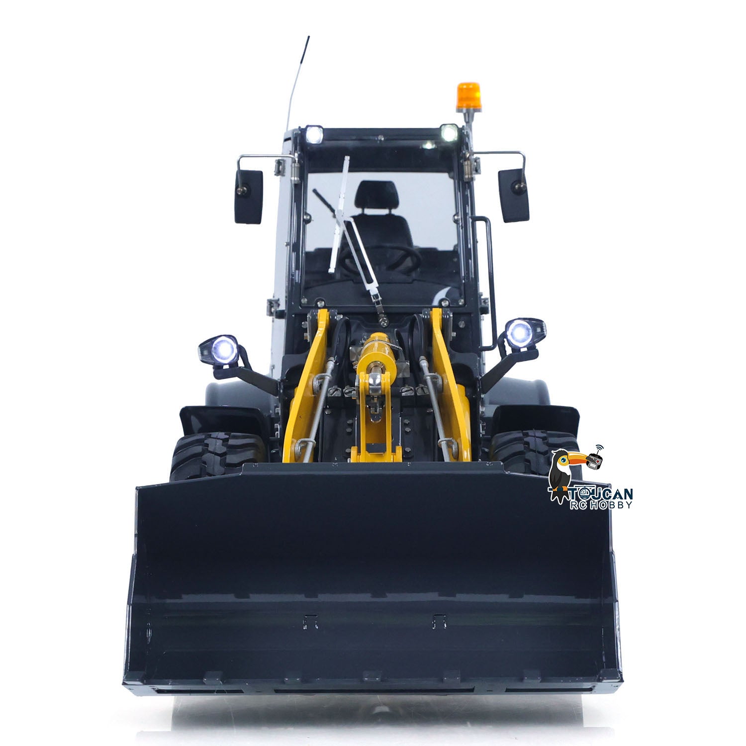 RC metal hydraulic loader equipped with 3S 1300mAh rechargeable battery

