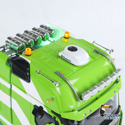 RC truck fitted with three speed transmission gearbox
