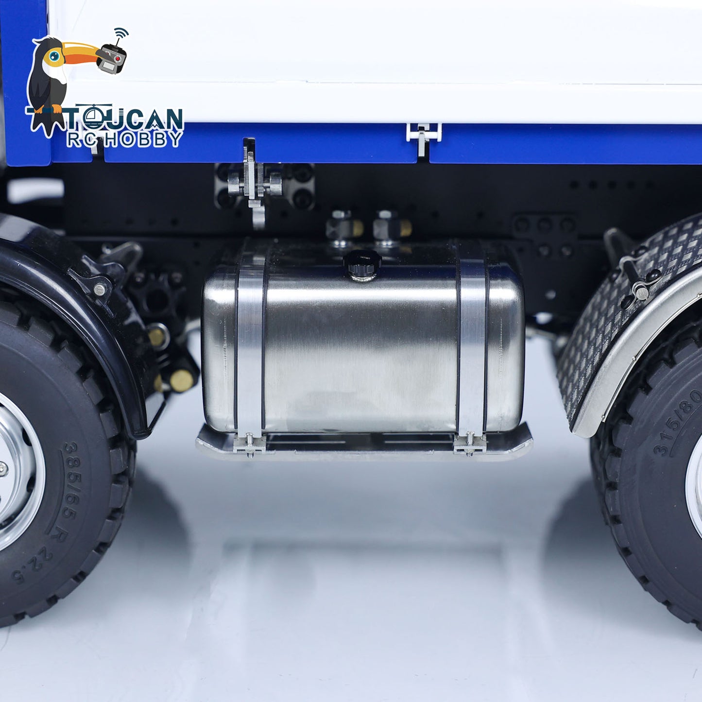 PL18EV remote control three way dump truck complete chassis crane light sound accessories
