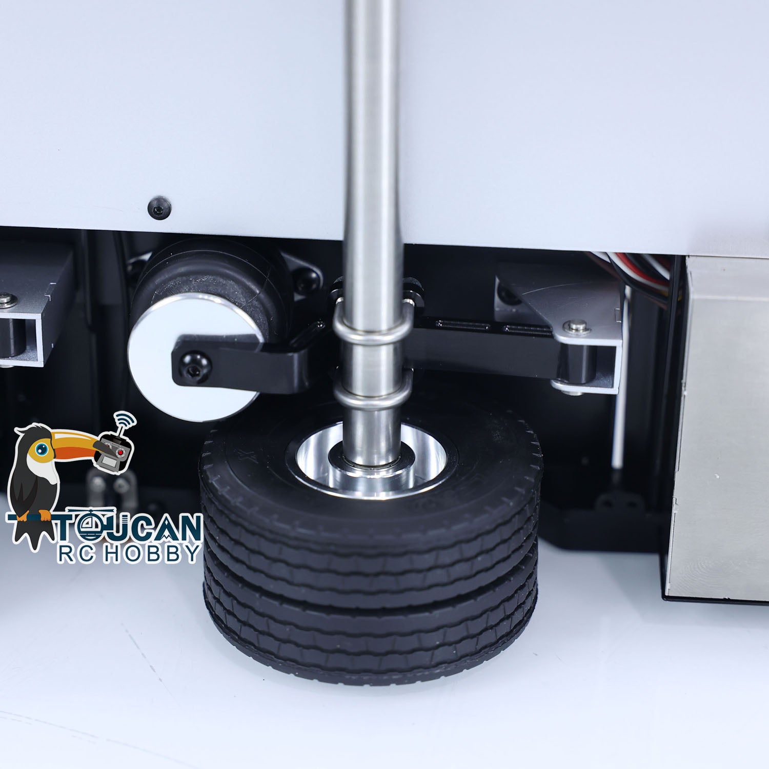 Remote control hydraulic tailgate flatbed trailer with oil pump parts

