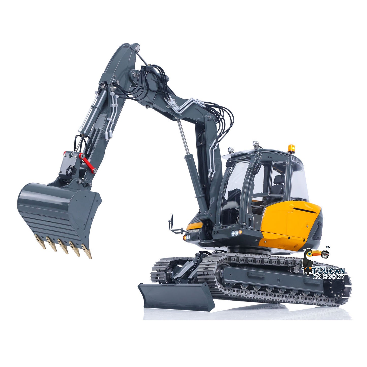 LS MC15 1/14 RC 4-section arm hydraulic digger, metal track, dual pumps, 9-way valve, built-in sound light system, PL18EVLITE controller
