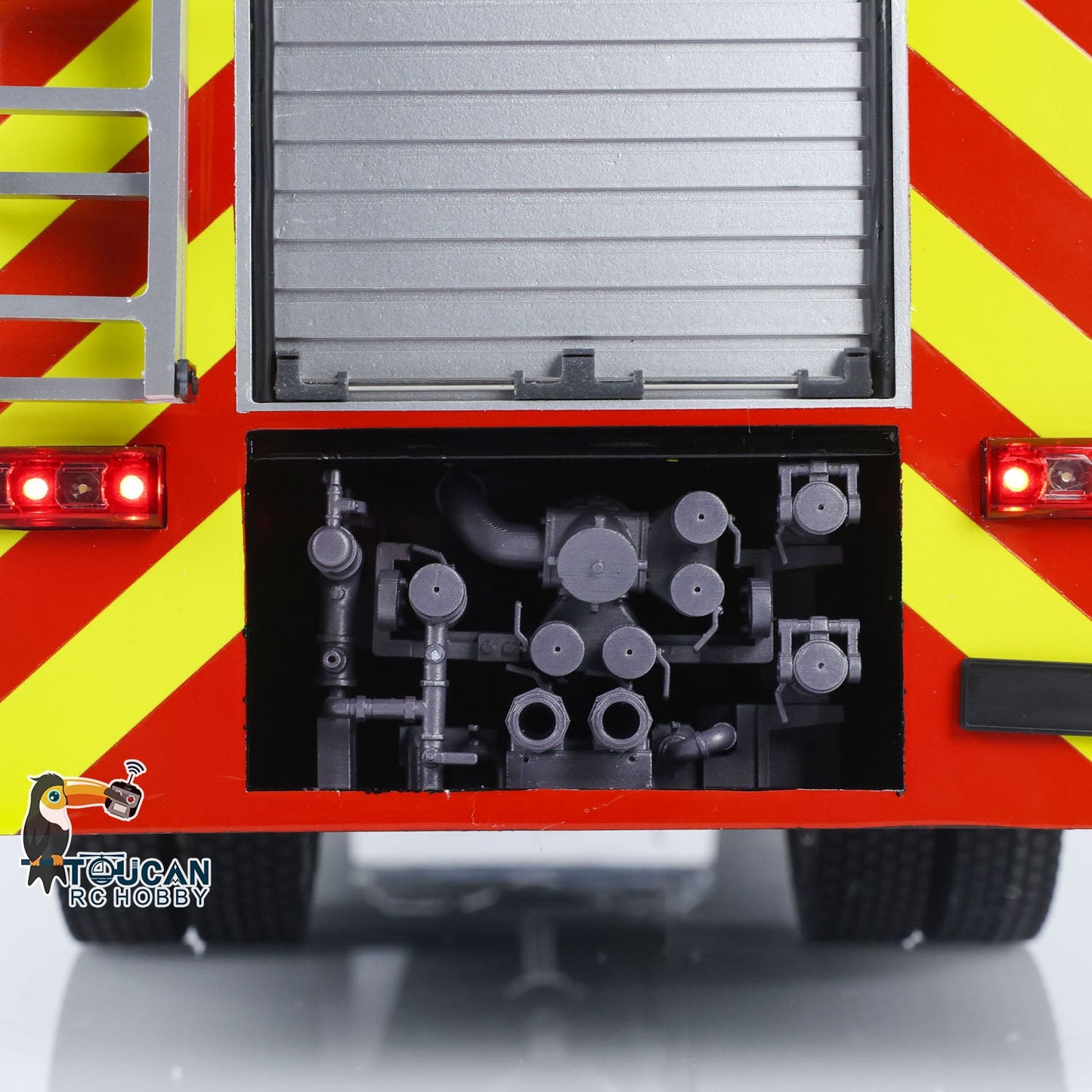 PS0015 1/14 RC fire engine, motor ESC servo, real water spray, factory assembled toy model
