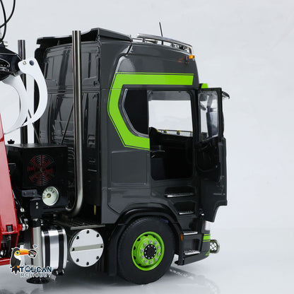 Complete packaged 6x6 RC tractor including PL18EVLite transmitter battery and charger
