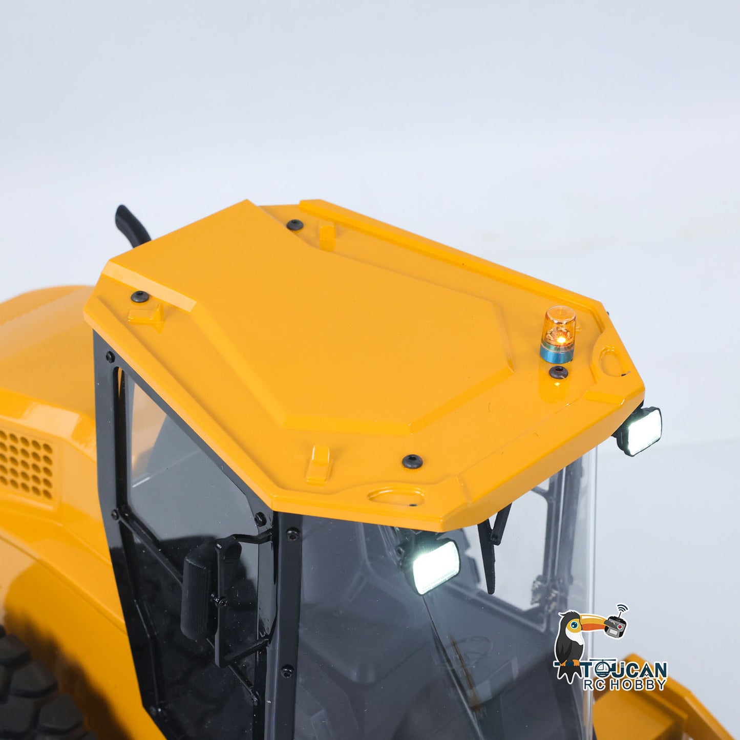 Simulation RC road roller equipped with independent sound and light unit
